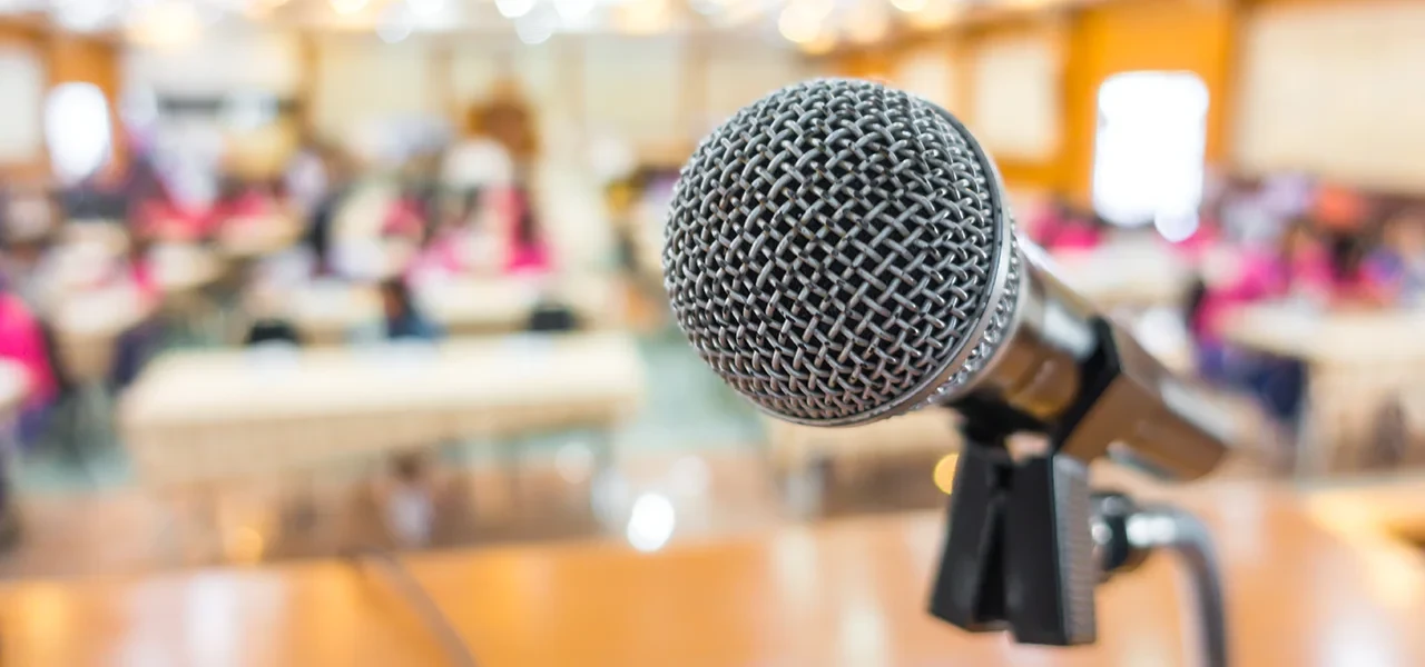 L'agence Hémisphère Sud fête ses 30 ans en offrant une campagne de presse